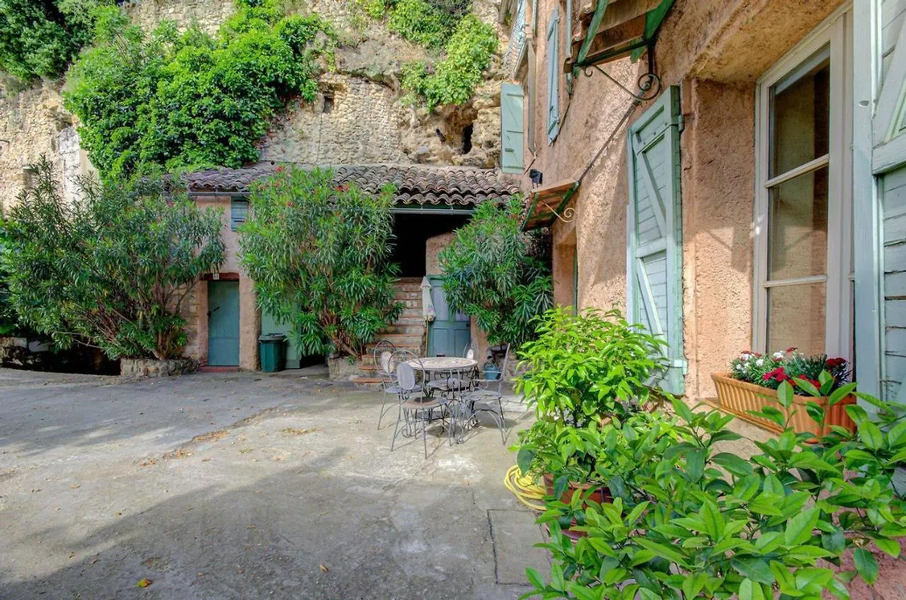 Hotel Saint Jean Orange