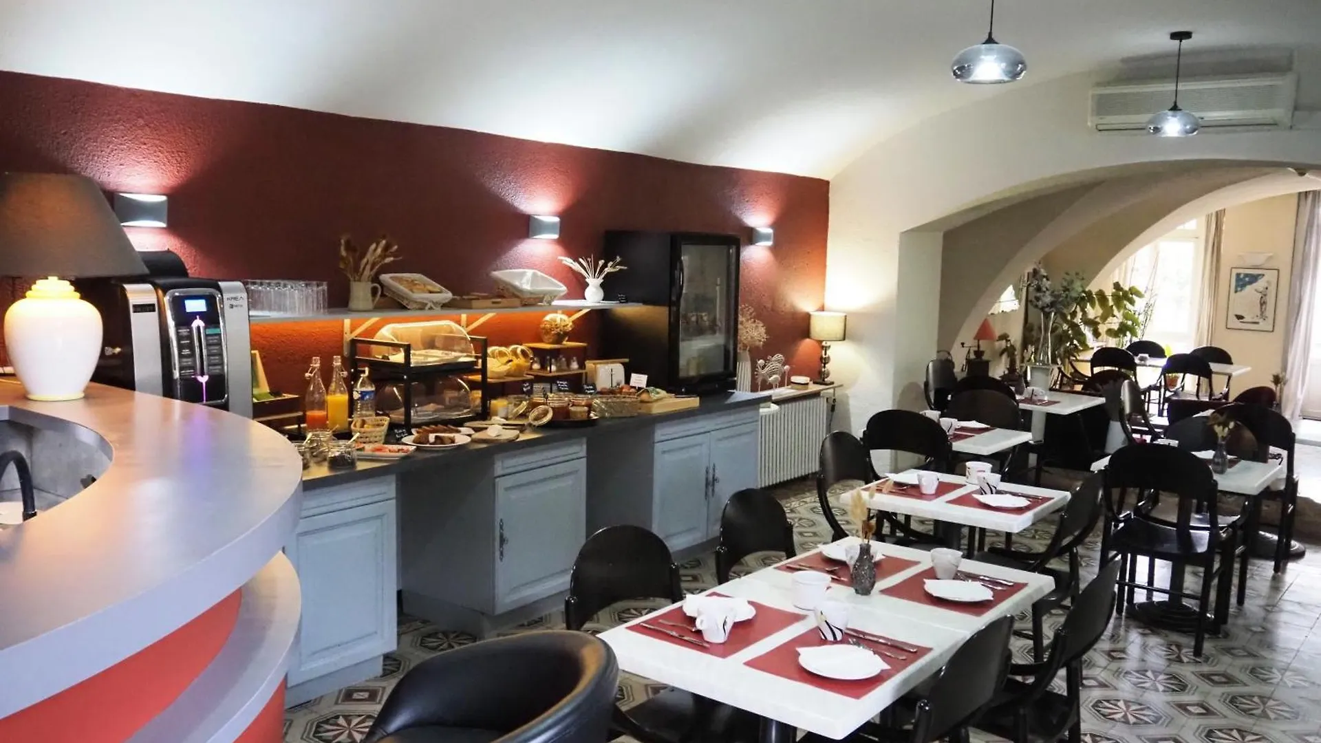Hotel Saint Jean Orange  2*, Orange (Vaucluse) Frankrijk