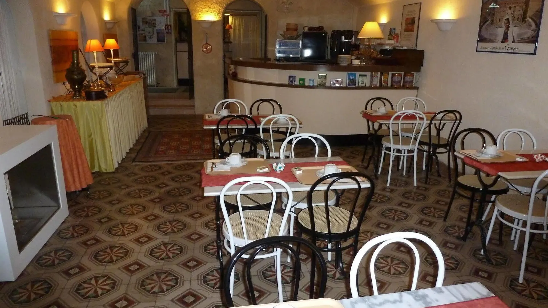Hotel Saint Jean Orange