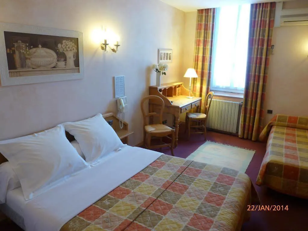 Hotel Saint Jean Orange