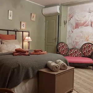 La Demeure Des Poetes D'hotes , Mouzieys-Panens Frankrijk