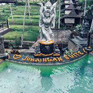 Junjungan 3*, Ubud Indonesië