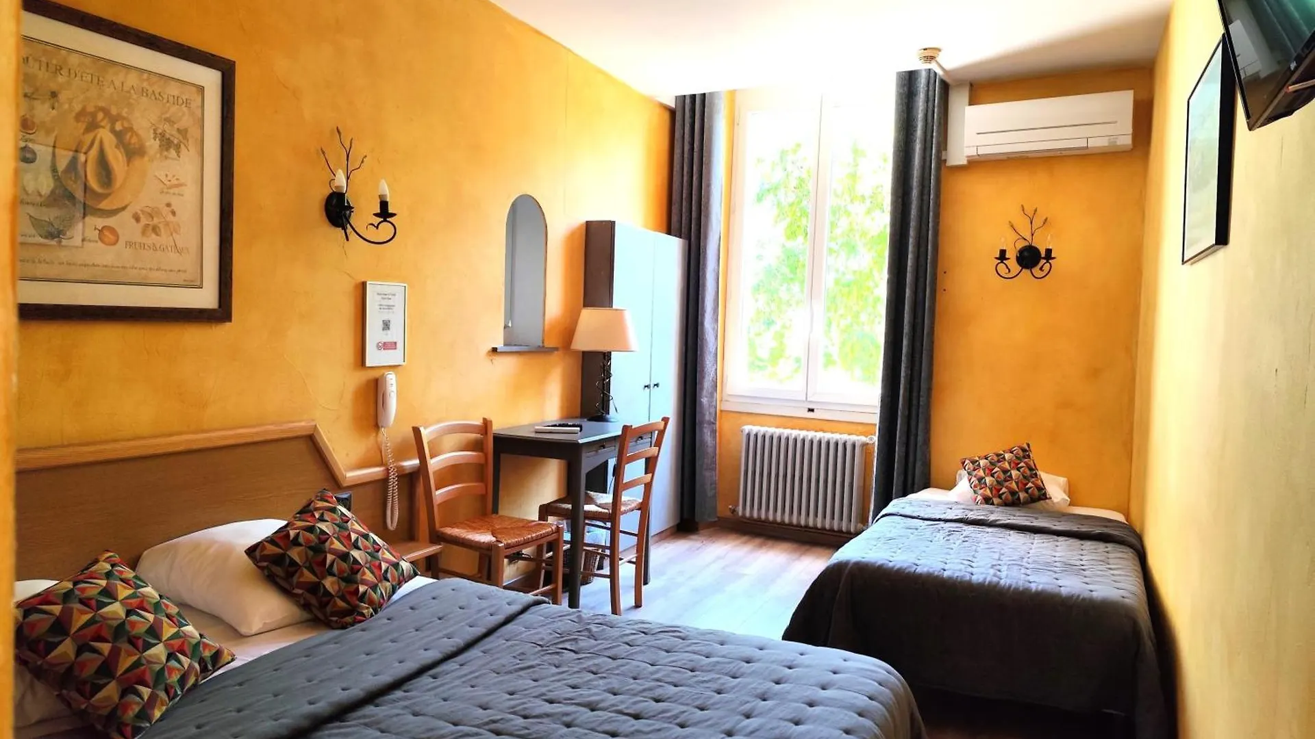 Hotel Saint Jean Orange   Orange (Vaucluse)