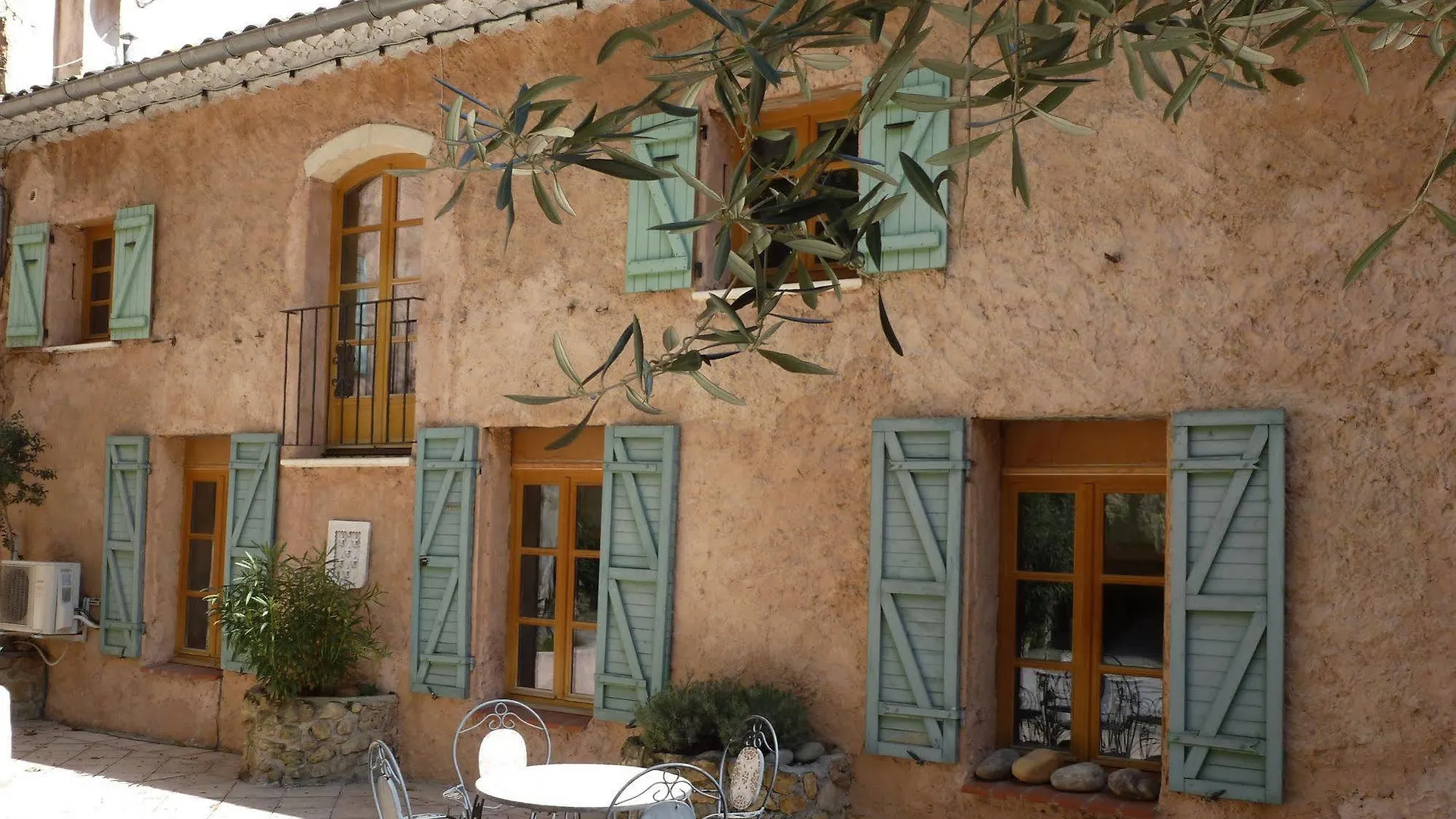 **  Hotel Saint Jean Orange  Frankrike